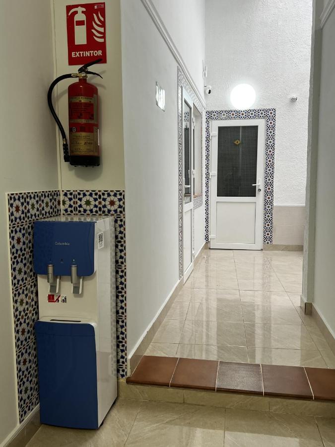Mini-Hotel Casa De La Luz 阿利坎特 外观 照片