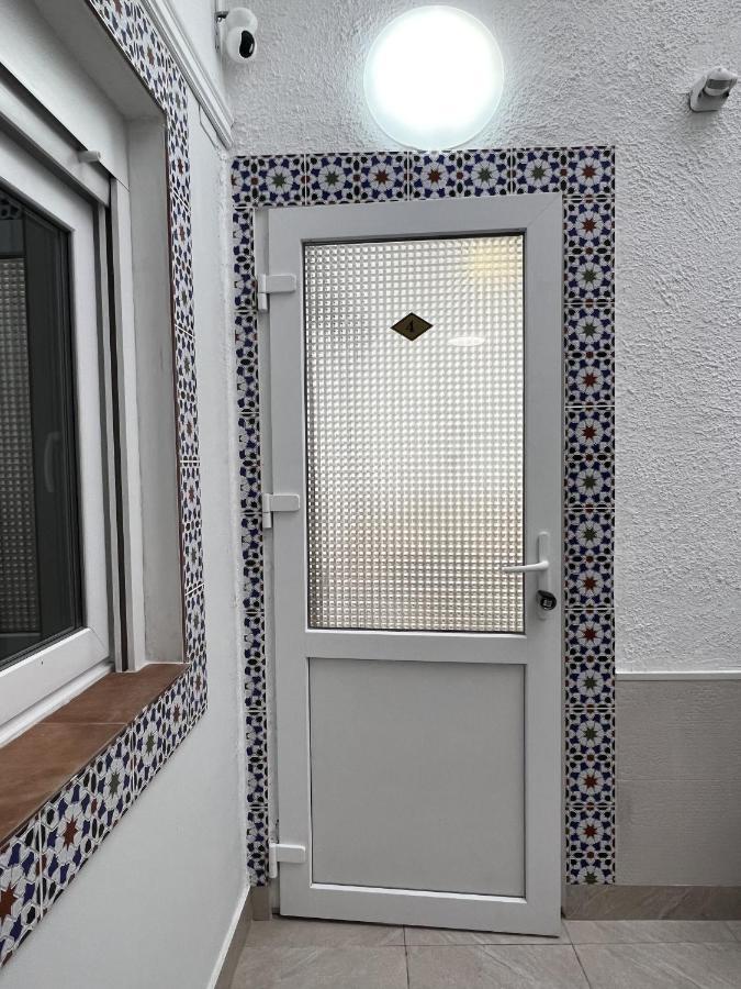 Mini-Hotel Casa De La Luz 阿利坎特 外观 照片