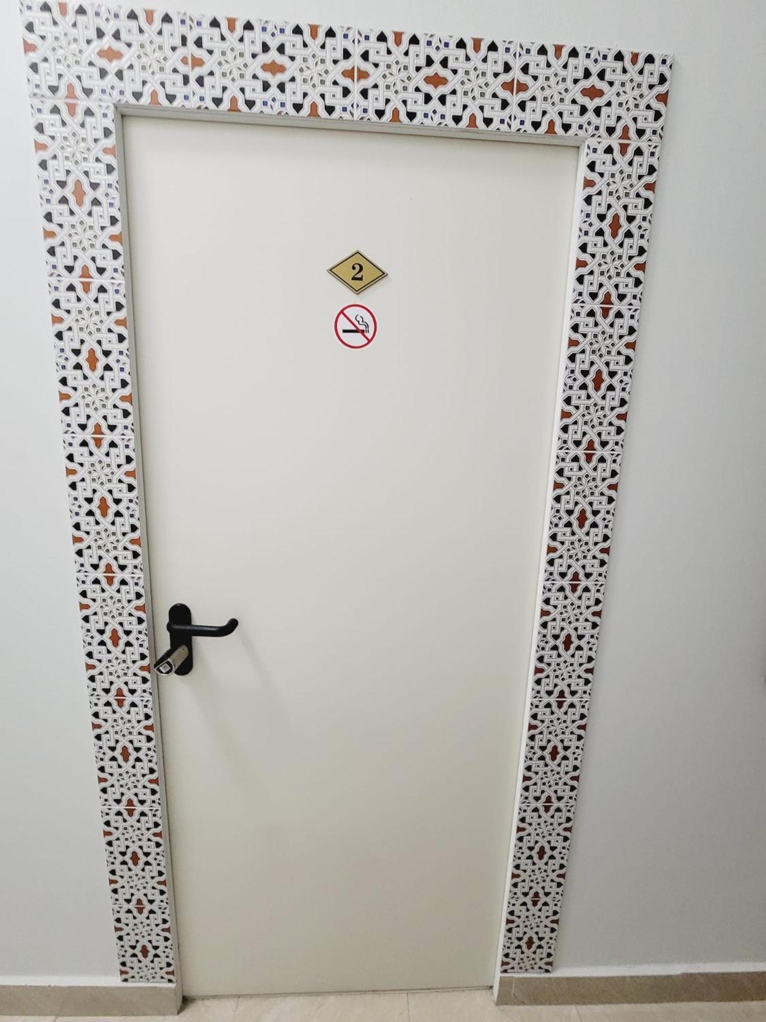 Mini-Hotel Casa De La Luz 阿利坎特 外观 照片