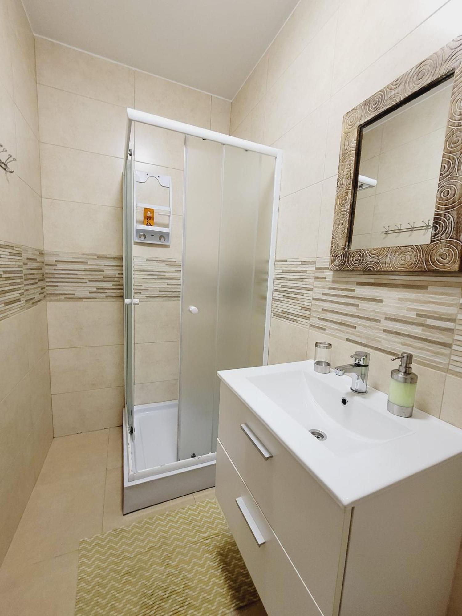 Mini-Hotel Casa De La Luz 阿利坎特 外观 照片