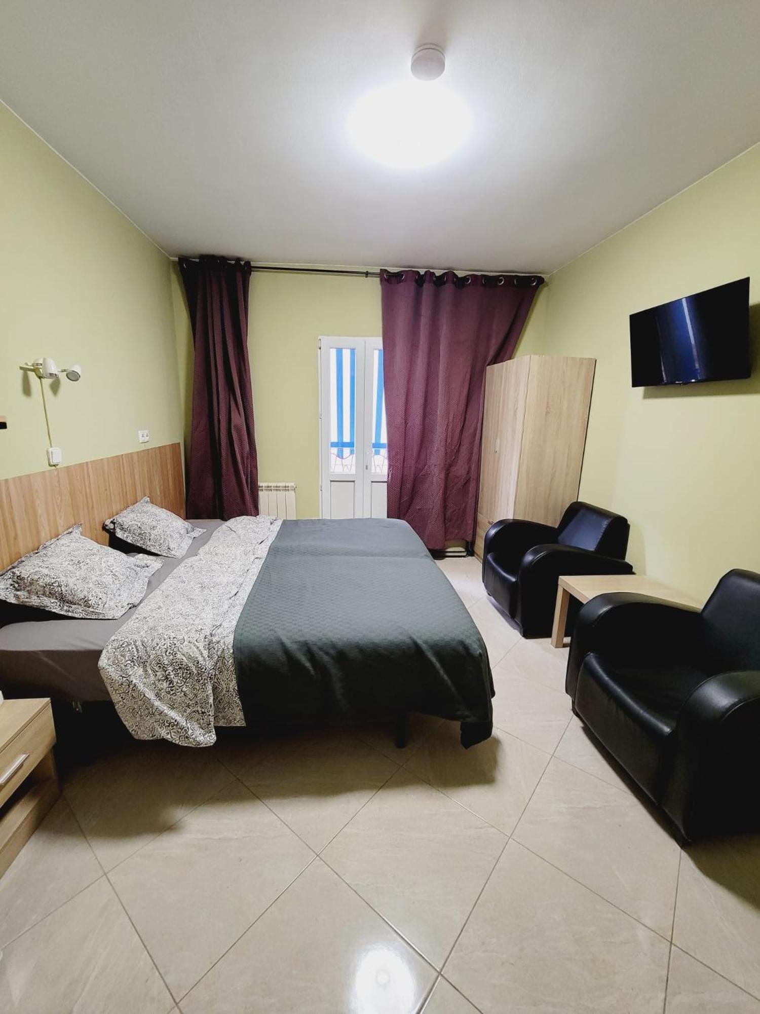 Mini-Hotel Casa De La Luz 阿利坎特 外观 照片